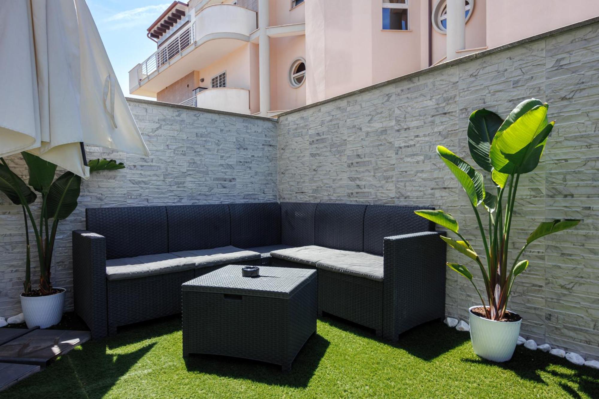 Coho House Fiumicino Villa Екстериор снимка